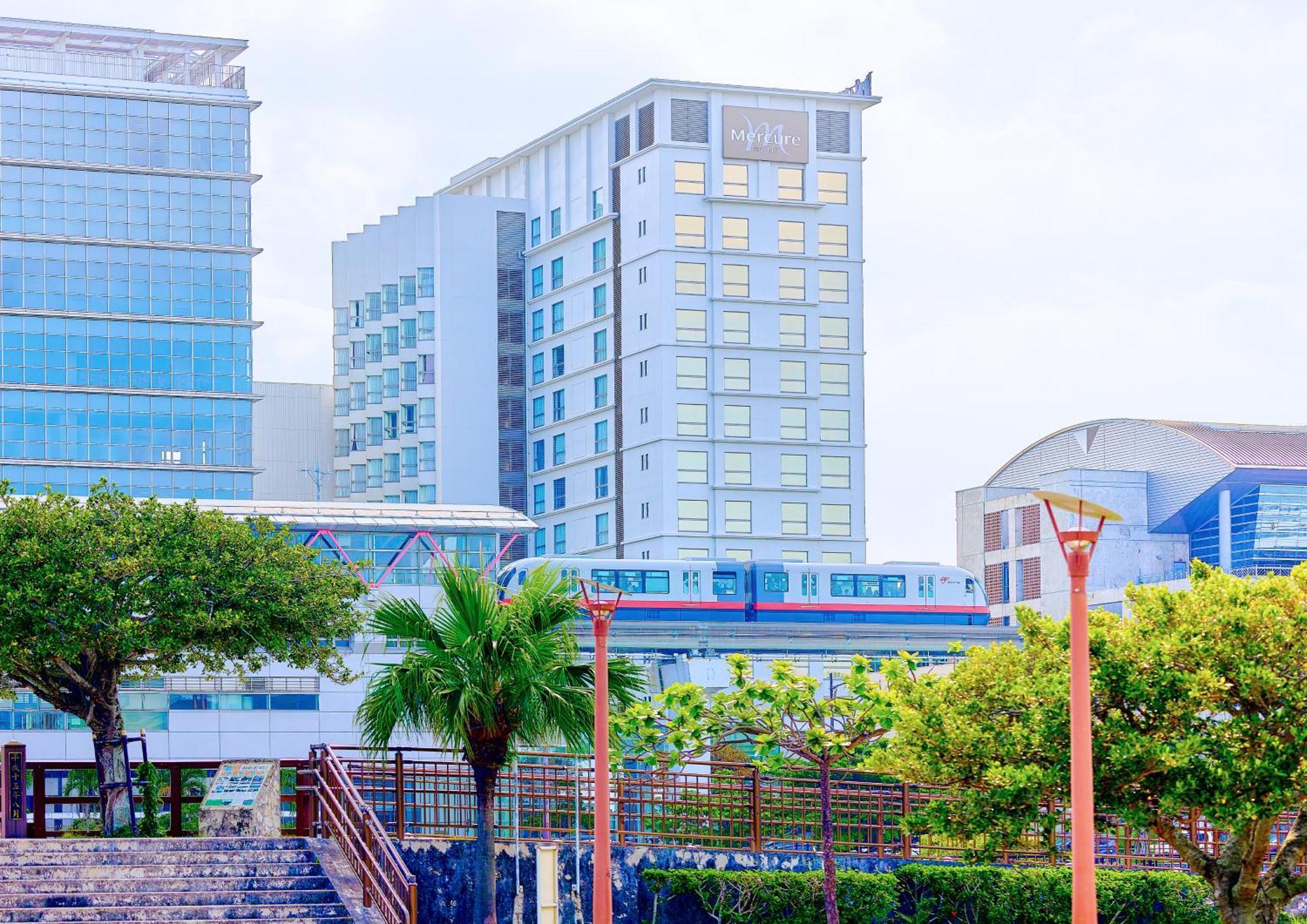 Mercure Okinawa Naha Hotel Exterior photo