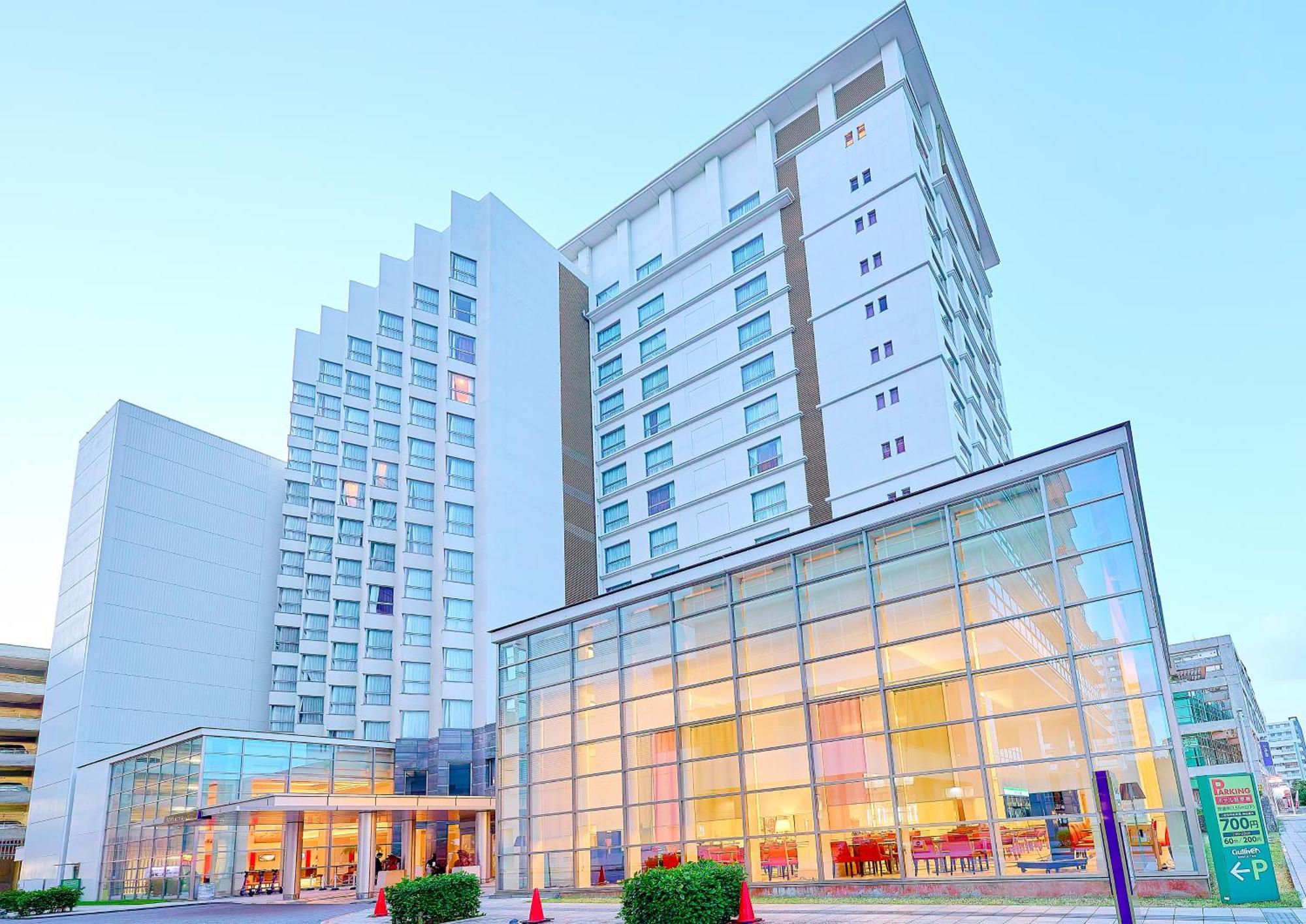 Mercure Okinawa Naha Hotel Exterior photo